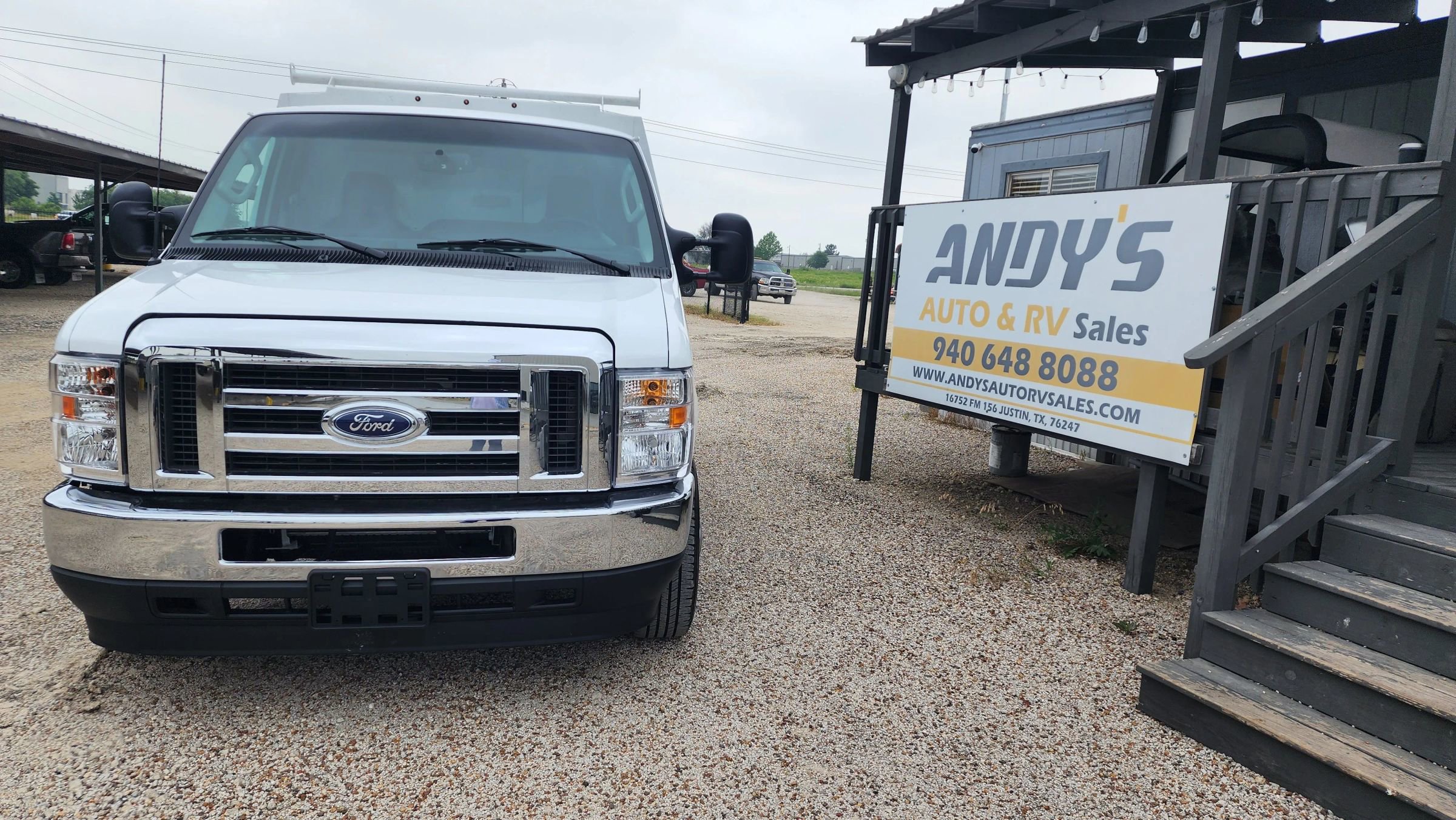 Used 2024 Ford E-350 and Econoline 350 Super Duty w/ Power Windows & Locks Group image 1