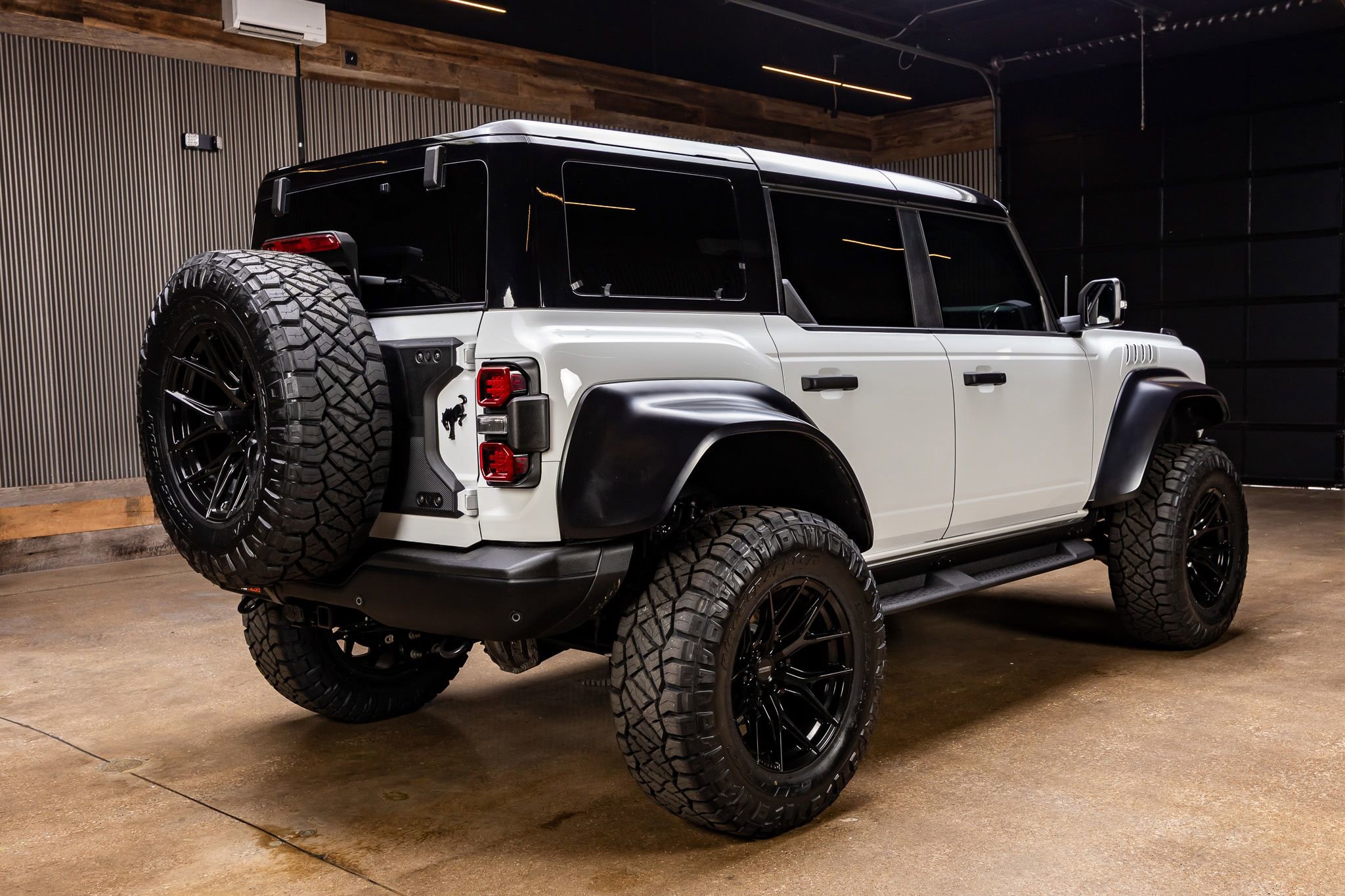 Used 2024 Ford Bronco Raptor AWD/4WD image 10