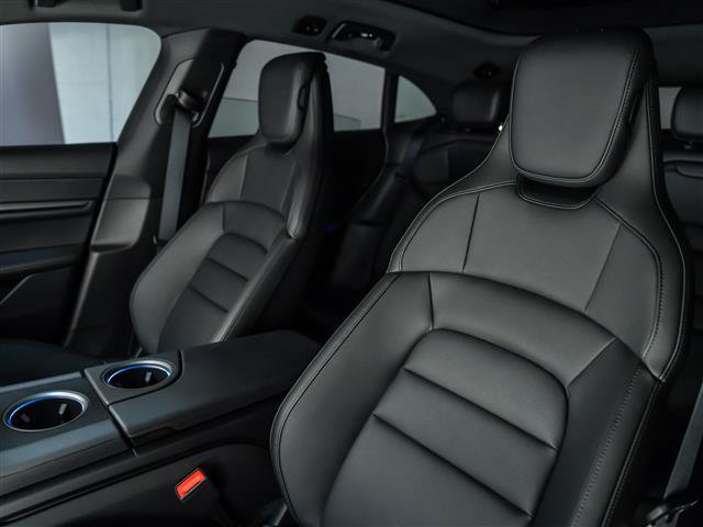 New 2026 Porsche Taycan 4 Cross Turismo AWD/4WD image 5