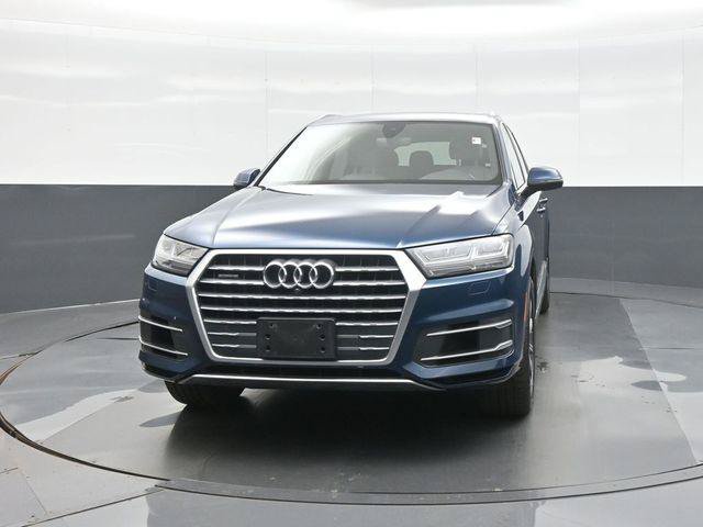 Used 2019 Audi Q7 3.0T Premium Plus w/ Premium Plus Package AWD/4WD image 2