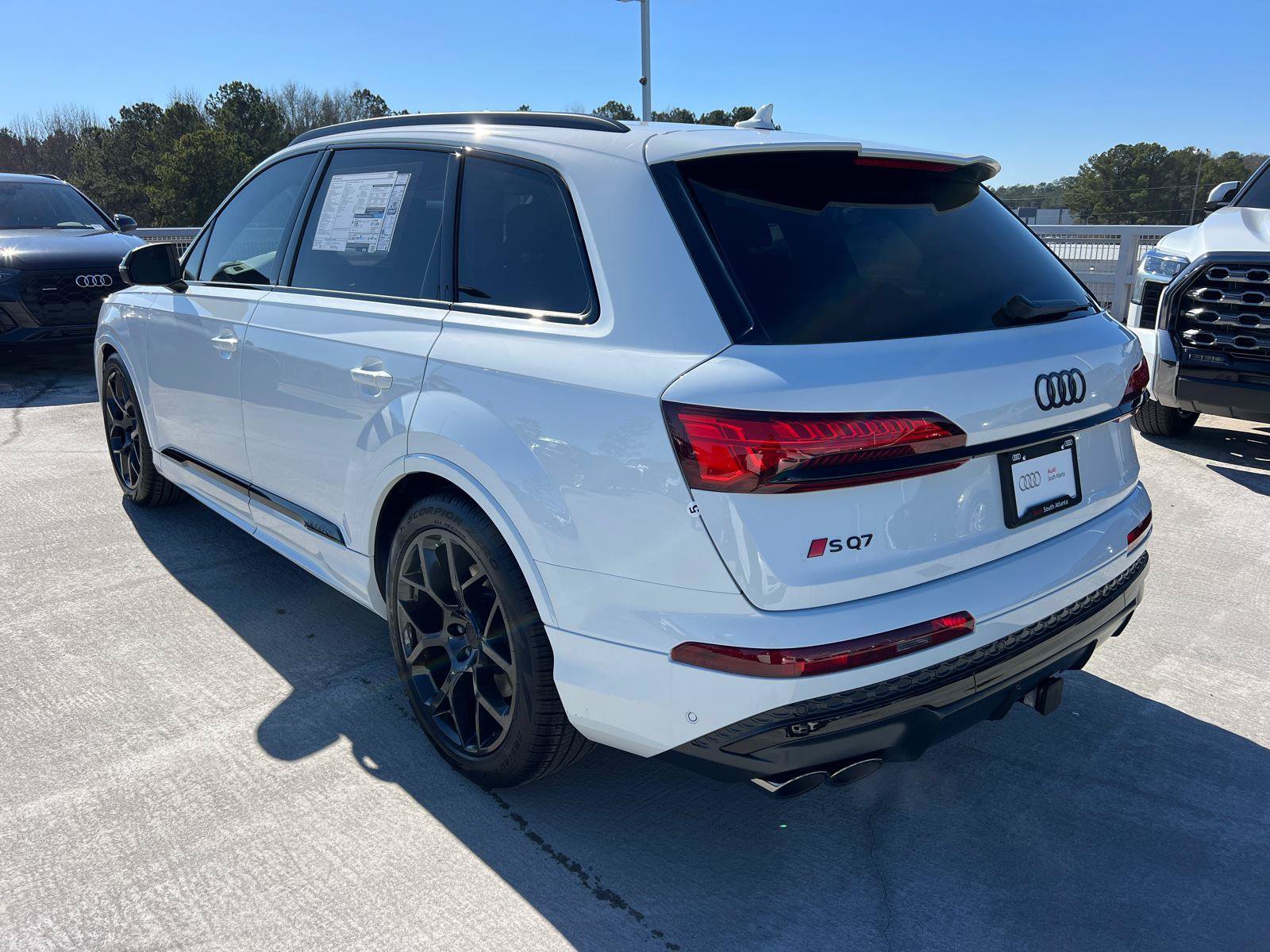 New 2026 Audi SQ7 Premium Plus AWD/4WD image 7