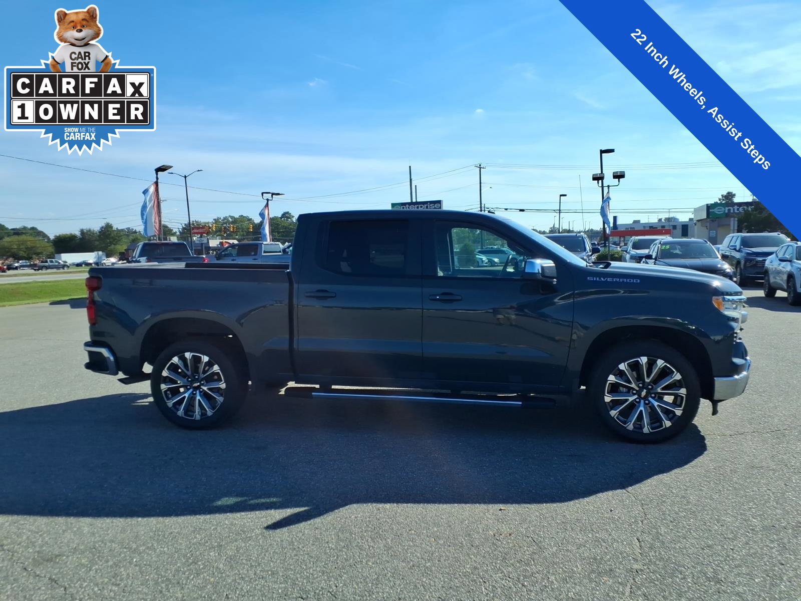 Used 2025 Chevrolet Silverado 1500 LT RWD image 6
