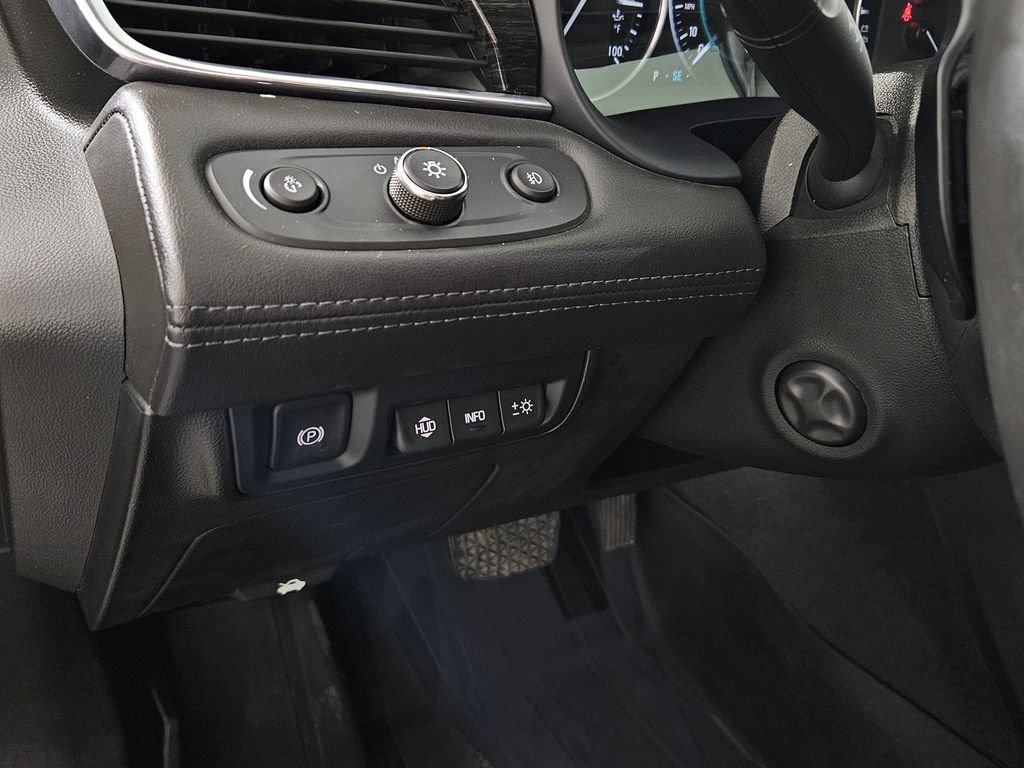 Used 2017 Buick LaCrosse Premium w/ Driver Confidence Package #2 AWD/4WD image 21