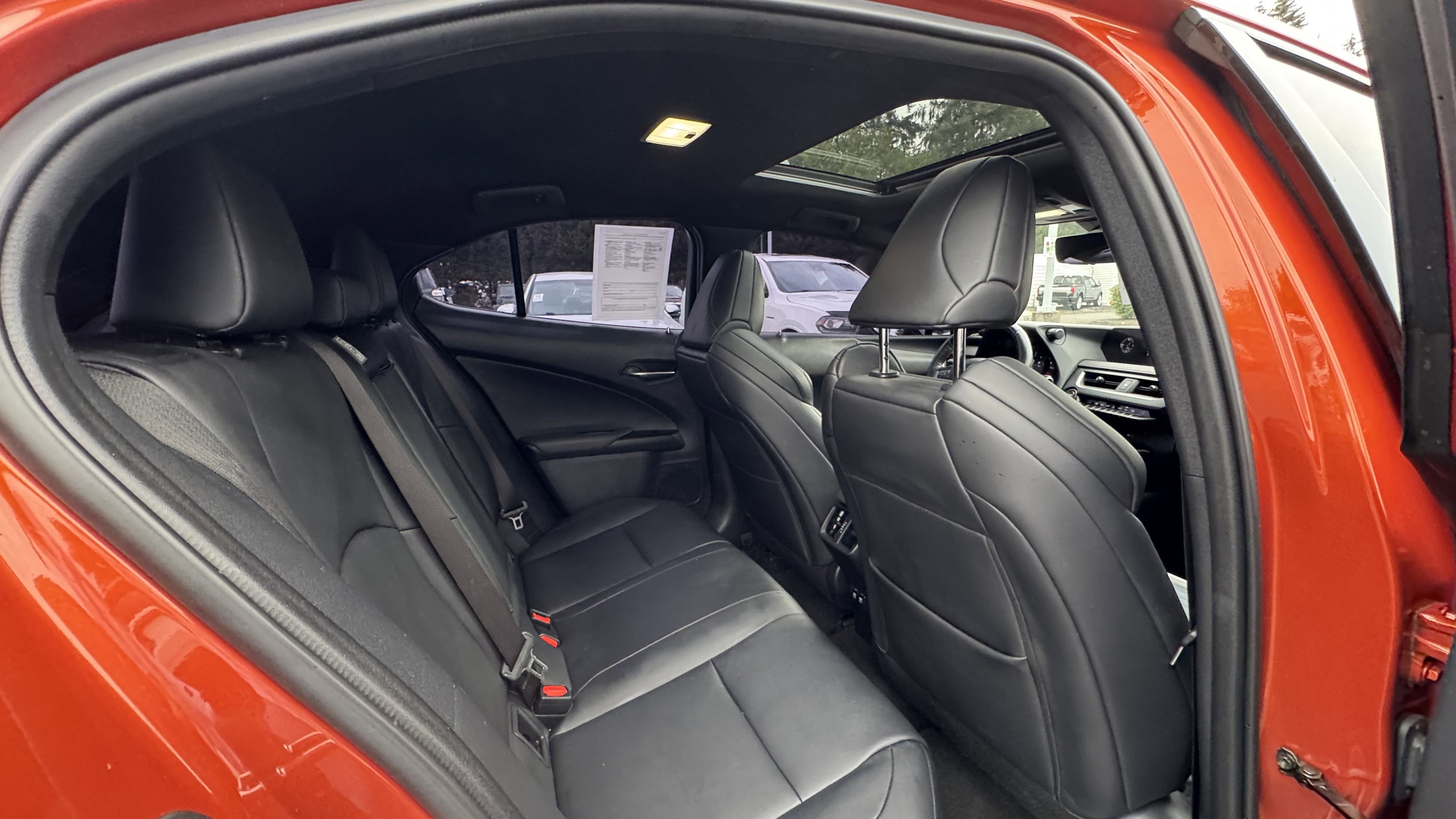 Used 2019 Lexus UX 200 F Sport image 11