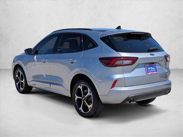 Certified 2023 Ford Escape ST-Line Elite w/ Premium Technology Package AWD/4WD image 8