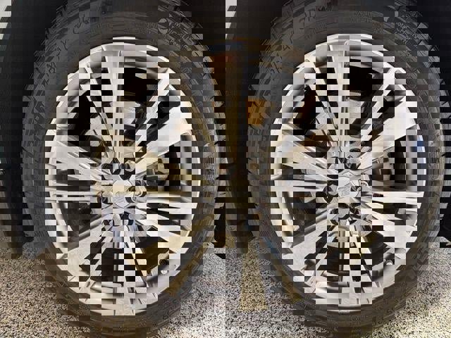 Used 2023 Cadillac XT5 Premium Luxury image 29