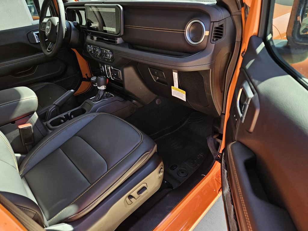 New 2026 Jeep Gladiator Sport AWD/4WD image 7