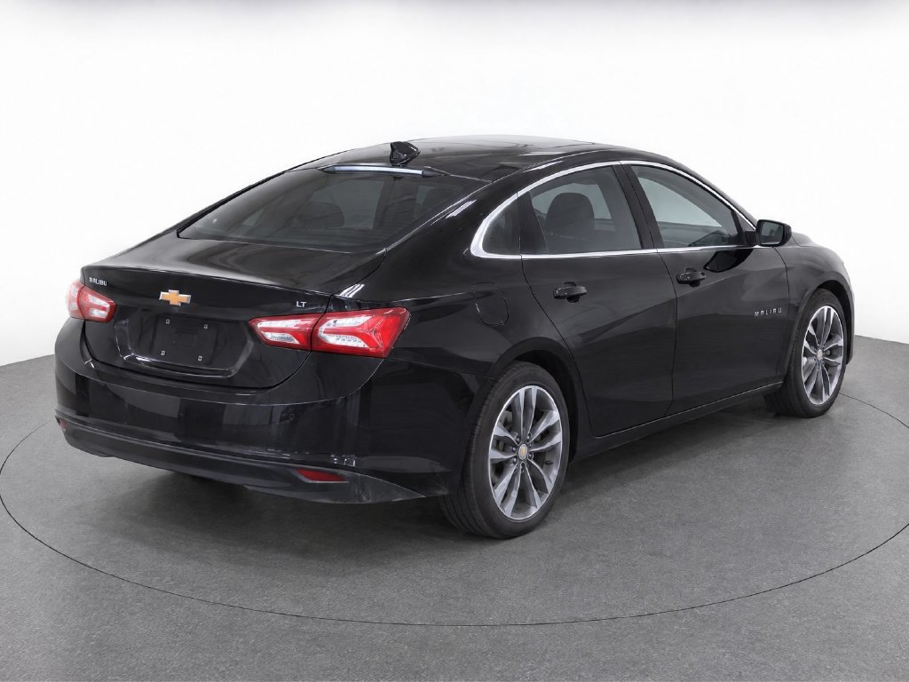 Used 2023 Chevrolet Malibu LT FWD image 3