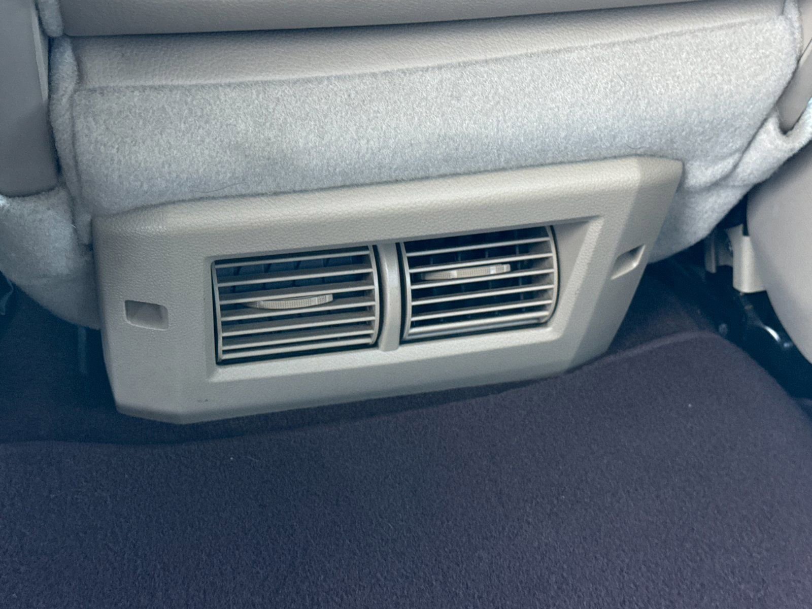 Used 2014 RAM 3500 Laramie w/ Cold Weather Group image 13