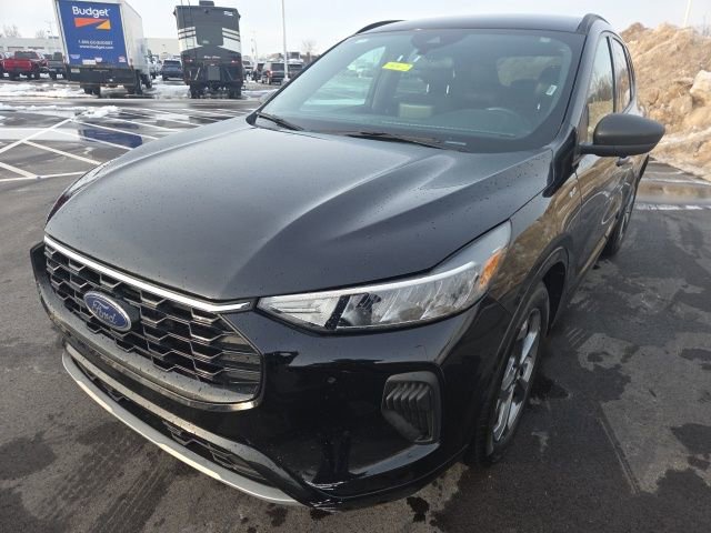 Certified 2024 Ford Escape ST-Line w/ Cold Weather Package image 15
