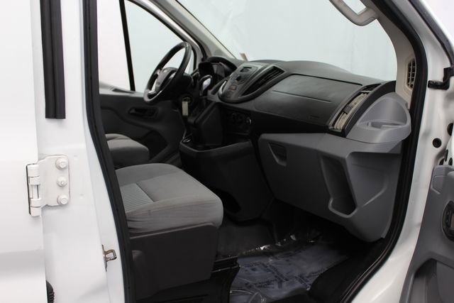 Used 2017 Ford Transit 250 130 Low Roof RWD image 18
