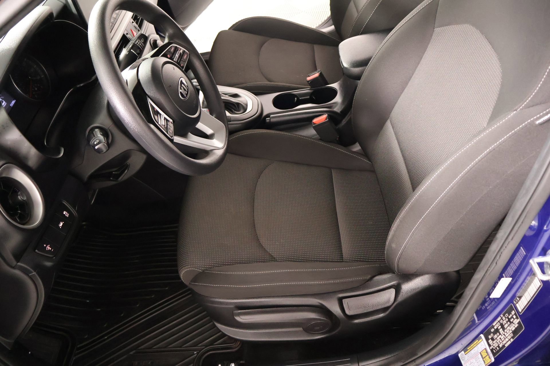 Used 2021 Kia Forte LXS image 10