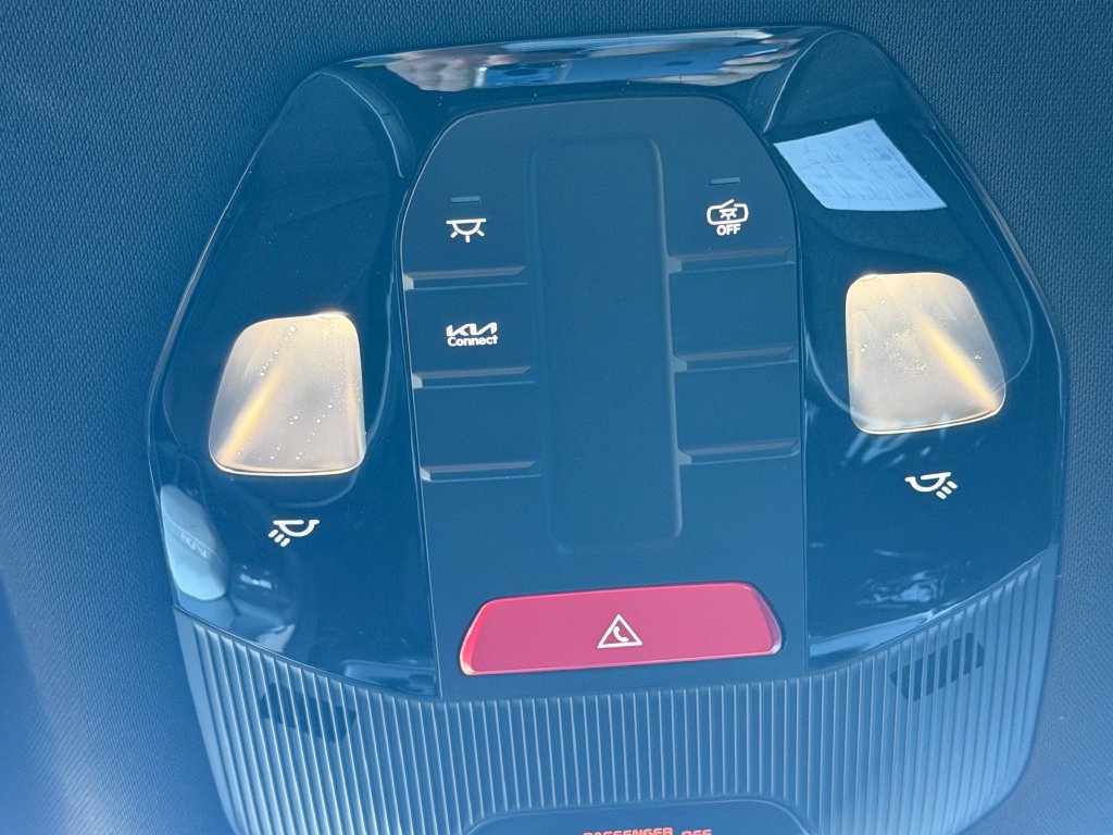 Used 2025 Kia K4 EX FWD image 32