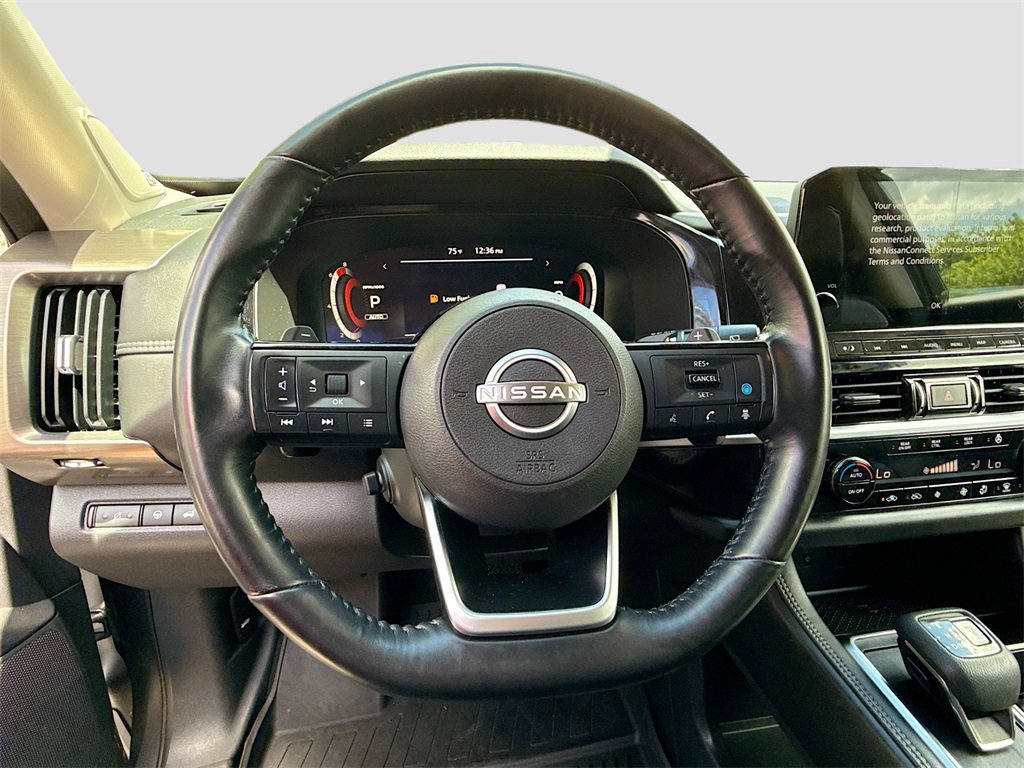 Used 2022 Nissan Pathfinder Platinum w/ Cargo Package image 12