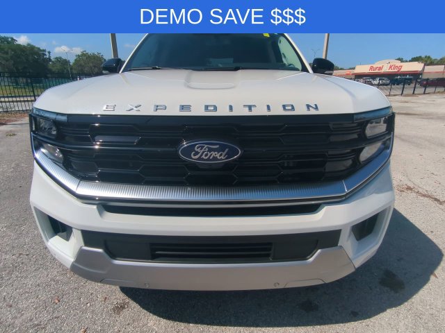 New 2026 Ford Expedition Max Platinum w/ Driver's Package AWD/4WD image 10