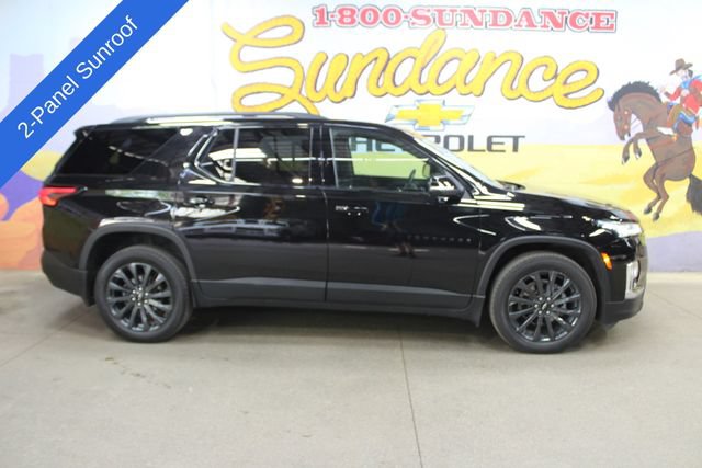 Used 2022 Chevrolet Traverse RS w/ LPO, Floor Liner Package AWD/4WD image 1
