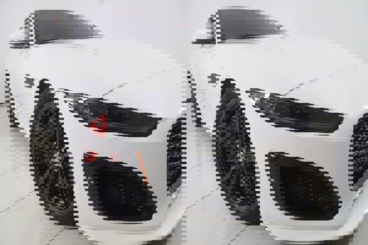 Used 2021 Jaguar F-TYPE R image 20