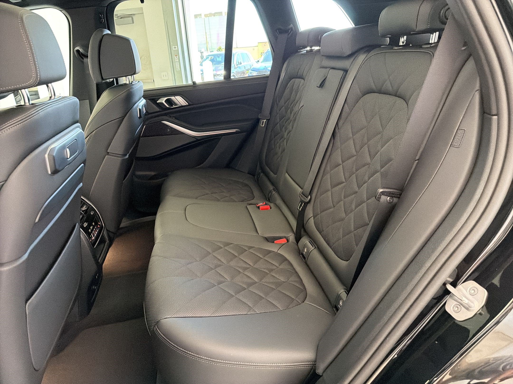 New 2026 BMW X5 M60i AWD/4WD image 15