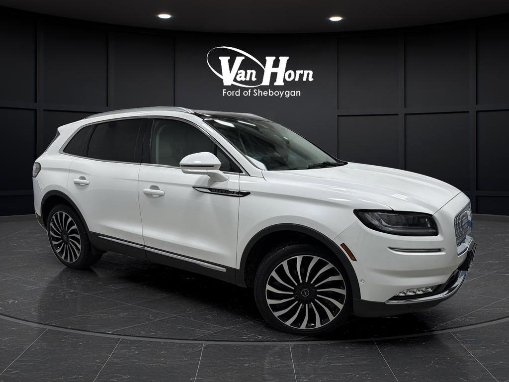Used 2022 Lincoln Nautilus Black Label w/ Class II Trailer Tow Package image 1