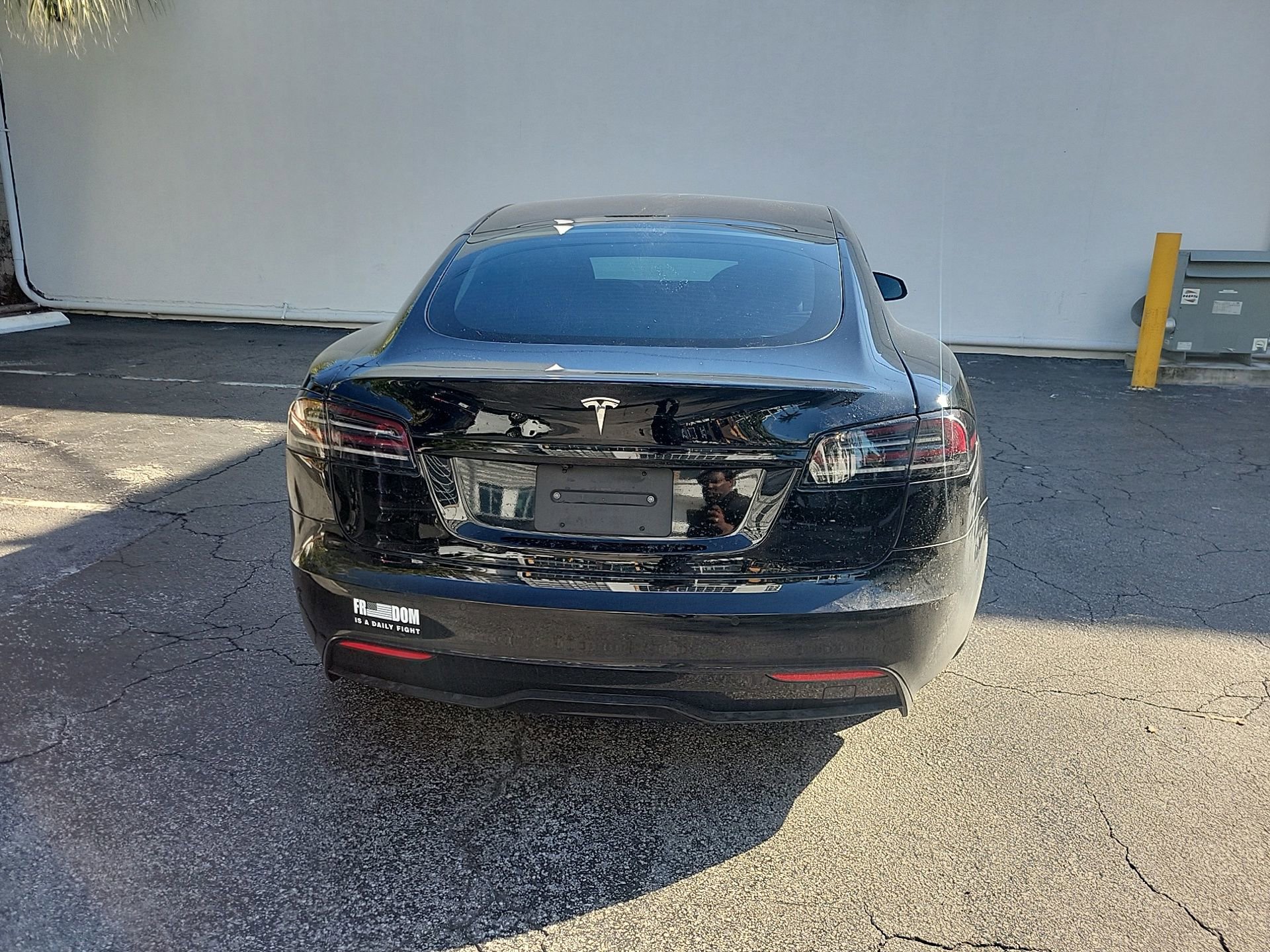 Used 2022 Tesla Model S image 8