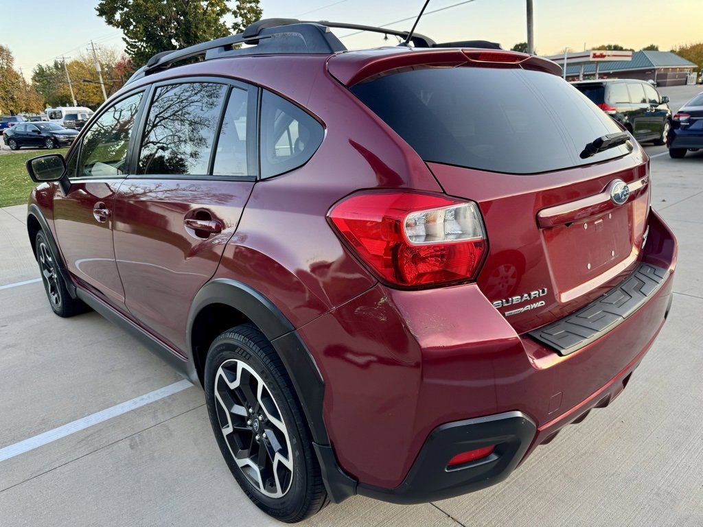 Used 2016 Subaru Crosstrek 2.0i Premium image 7