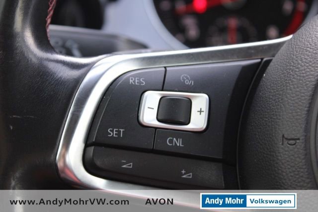 Used 2018 Volkswagen GTI SE FWD image 25
