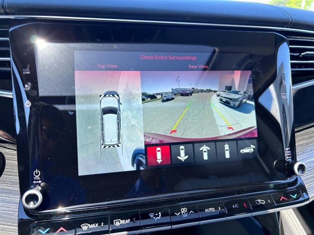 Used 2024 Jeep Wagoneer Series II w/ Convenience Group I image 27