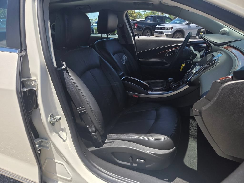 Used 2013 Buick LaCrosse Leather FWD image 20