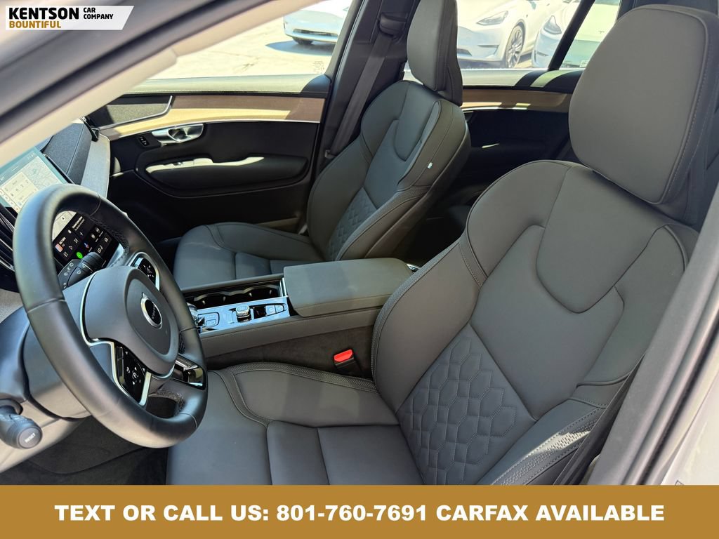 Used 2025 Volvo XC90 B6 Plus AWD/4WD image 25