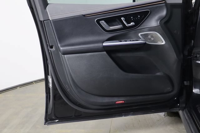 Used 2024 Mercedes-Benz EQE 350+ SUV image 17