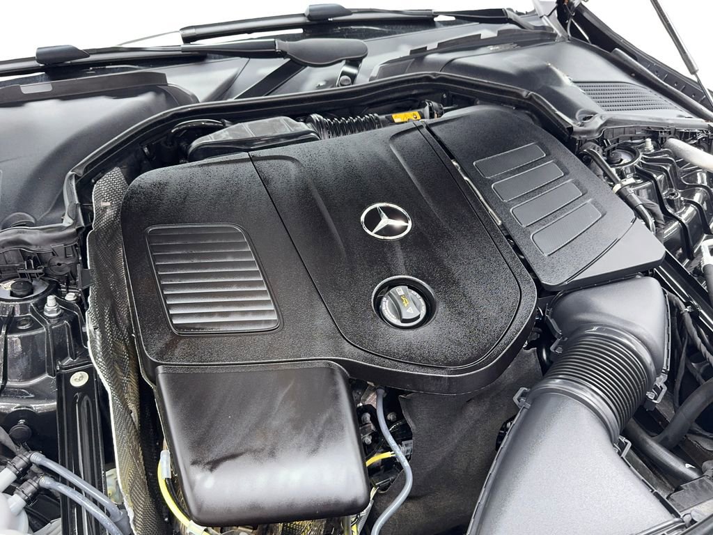 Used 2025 Mercedes-Benz CLE 300 4MATIC Coupe image 19