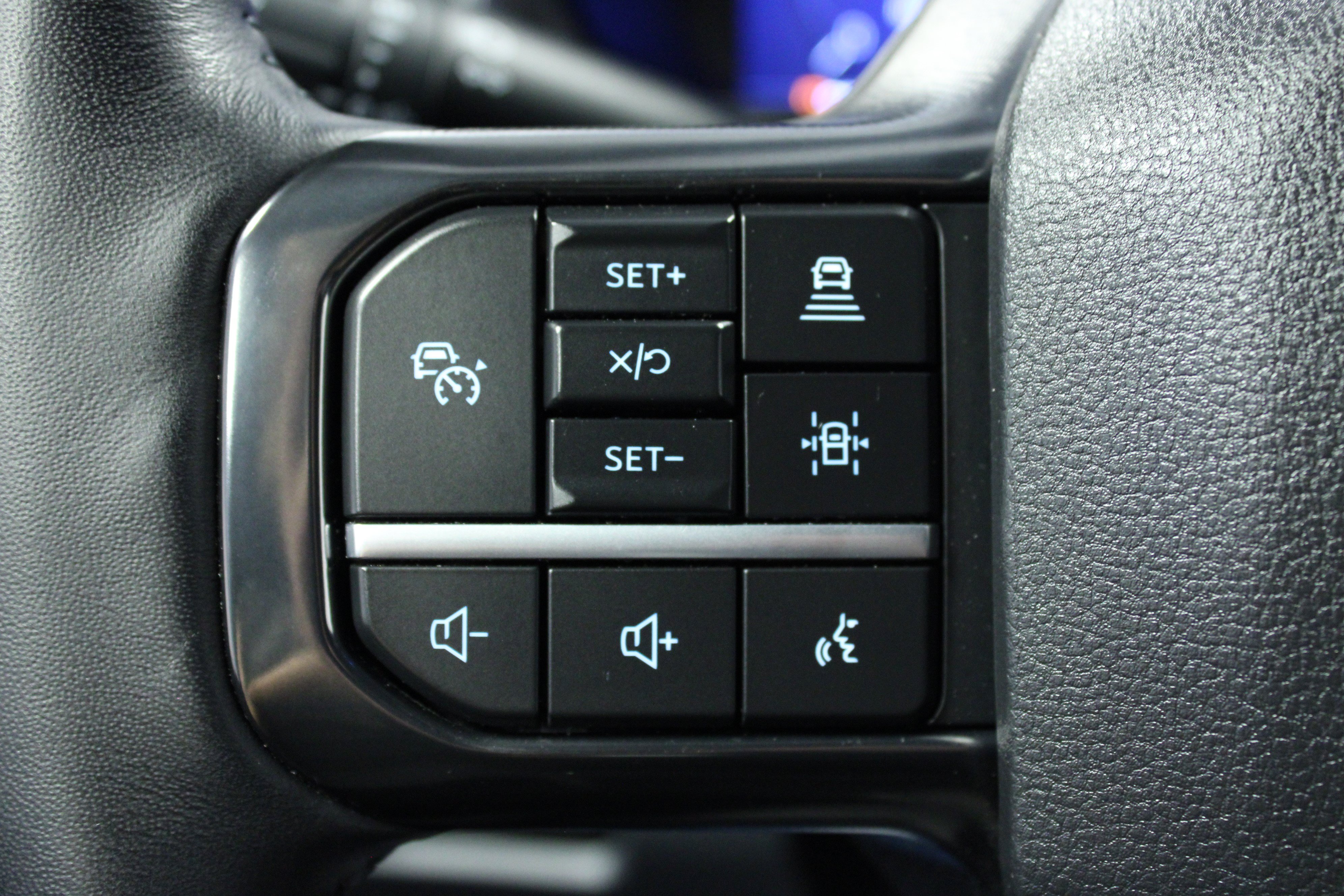Used 2025 Ford F250 Platinum AWD/4WD image 20