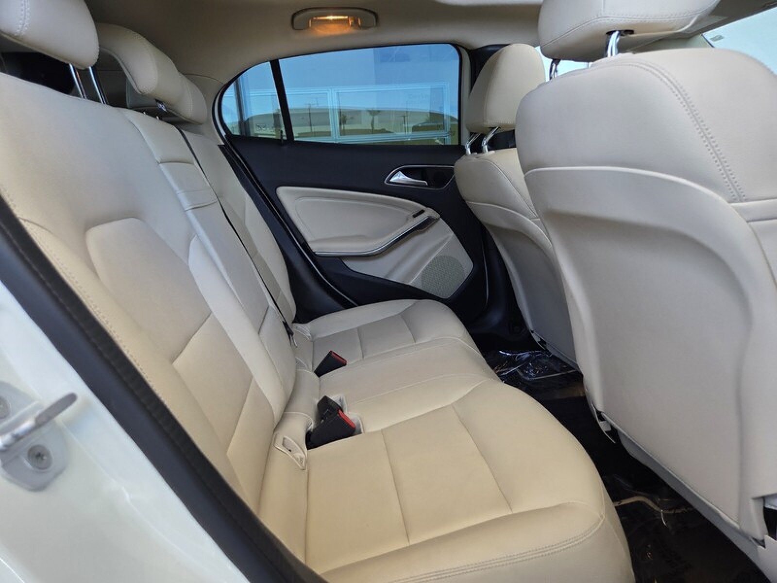 Used 2018 Mercedes-Benz GLA 250 image 18