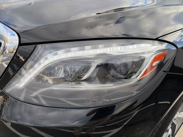 Used 2015 Mercedes-Benz S 550 4MATIC Sedan image 11