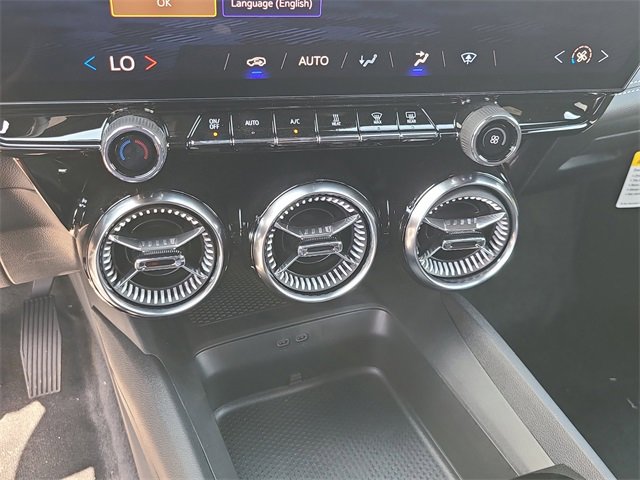 New 2025 Chevrolet Blazer EV LT w/ Midnight/Sport Edition image 33