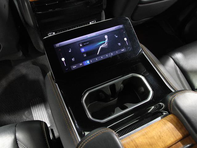 Used 2024 Jeep Grand Wagoneer L Series III image 22