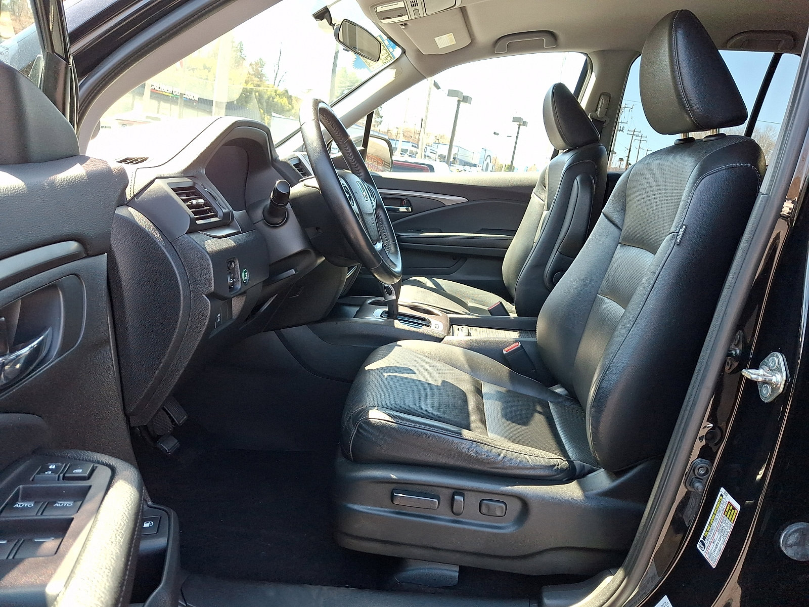 Used 2017 Honda Ridgeline RTL image 13