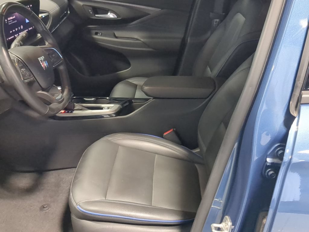 Used 2025 Buick Envista Sport Touring w/ Convenience I Package FWD image 20