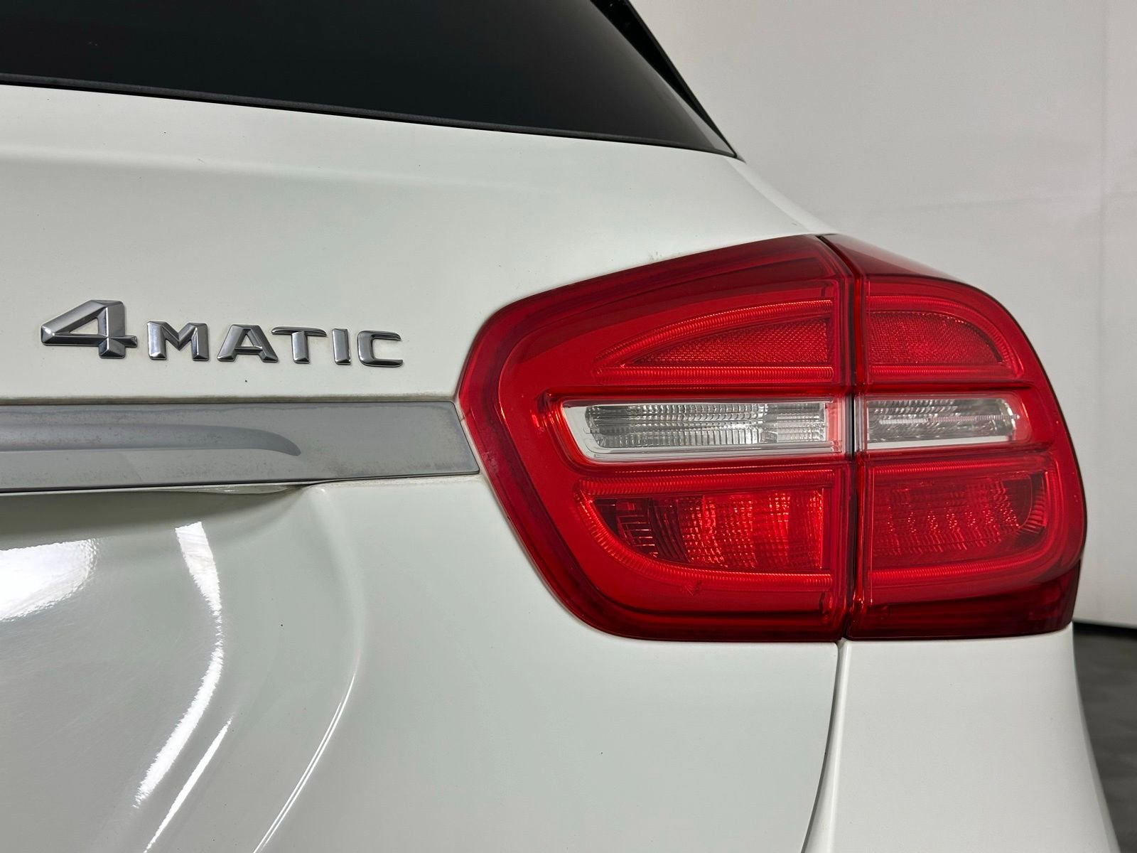 Used 2015 Mercedes-Benz GLA 250 4MATIC image 30