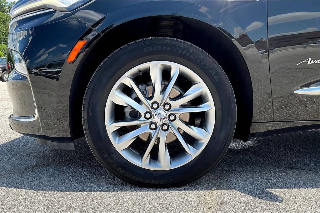 Used 2023 Buick Enclave Avenir w/ Trailering Package, 5000 lbs. AWD/4WD image 32