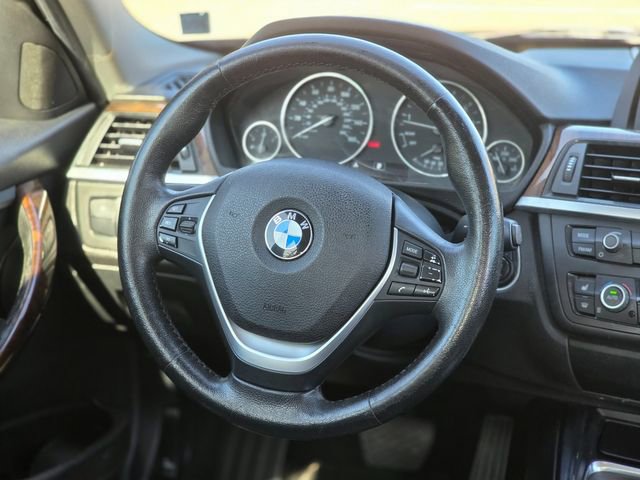 Used 2015 BMW 328i xDrive Sedan AWD/4WD image 31