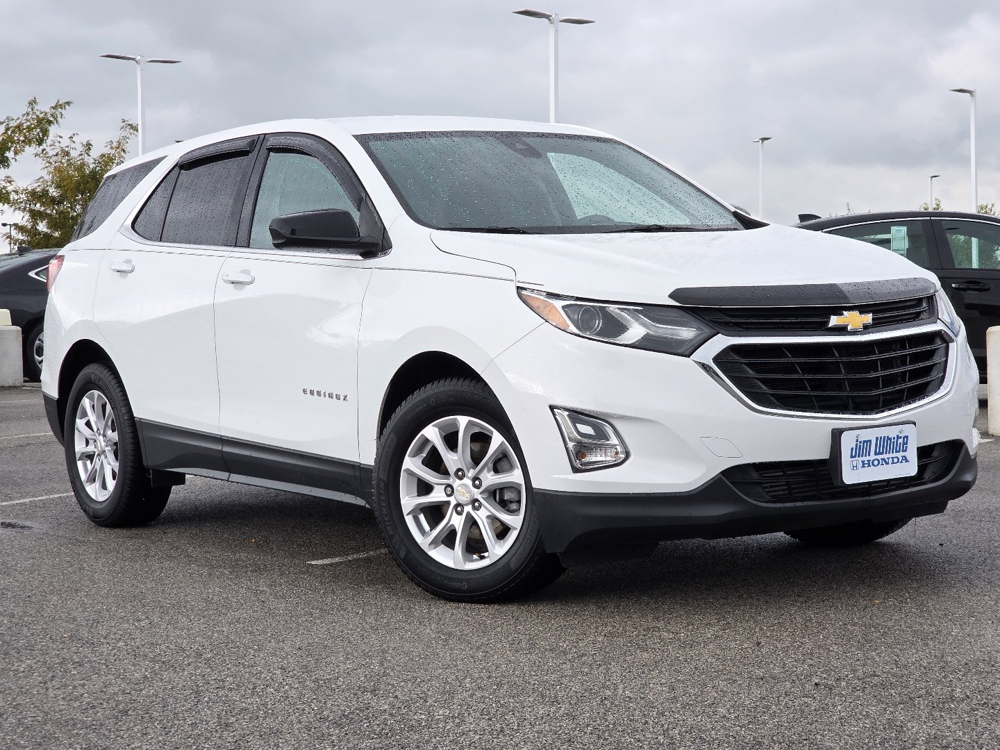 Used 2020 Chevrolet Equinox LT FWD image 2