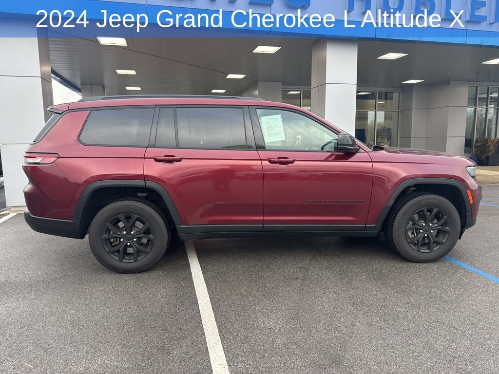 Used 2024 Jeep Grand Cherokee L Altitude image 2