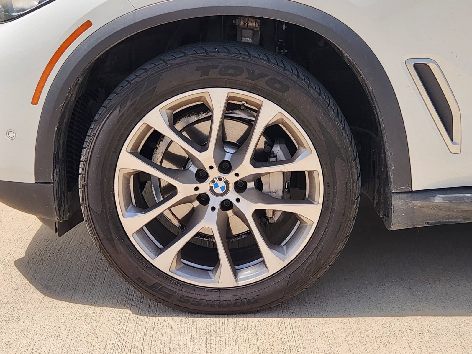 Used 2023 BMW X5 sDrive40i RWD image 11