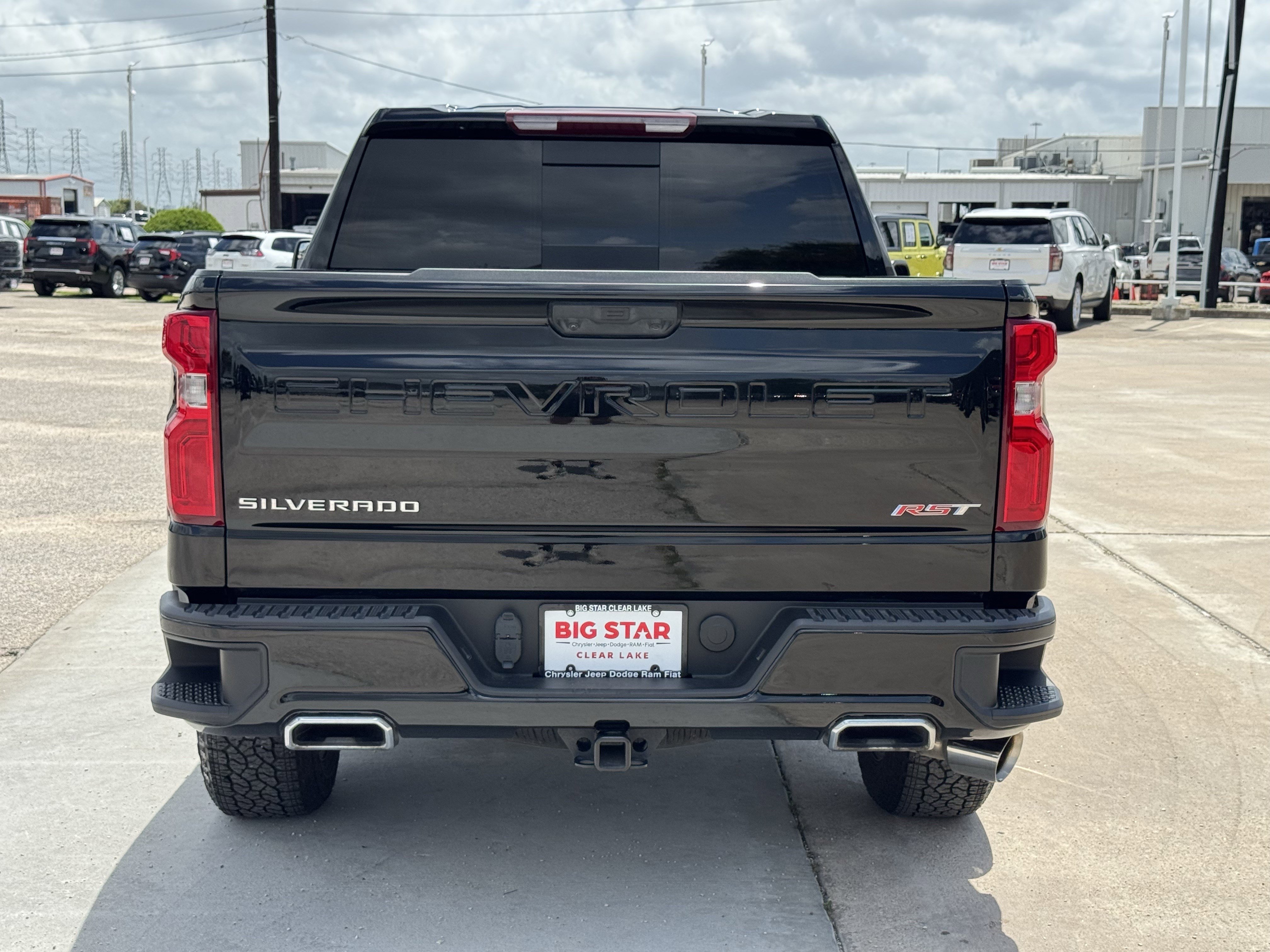 Used 2025 Chevrolet Silverado 1500 RST w/ Texas Edition Plus AWD/4WD image 10