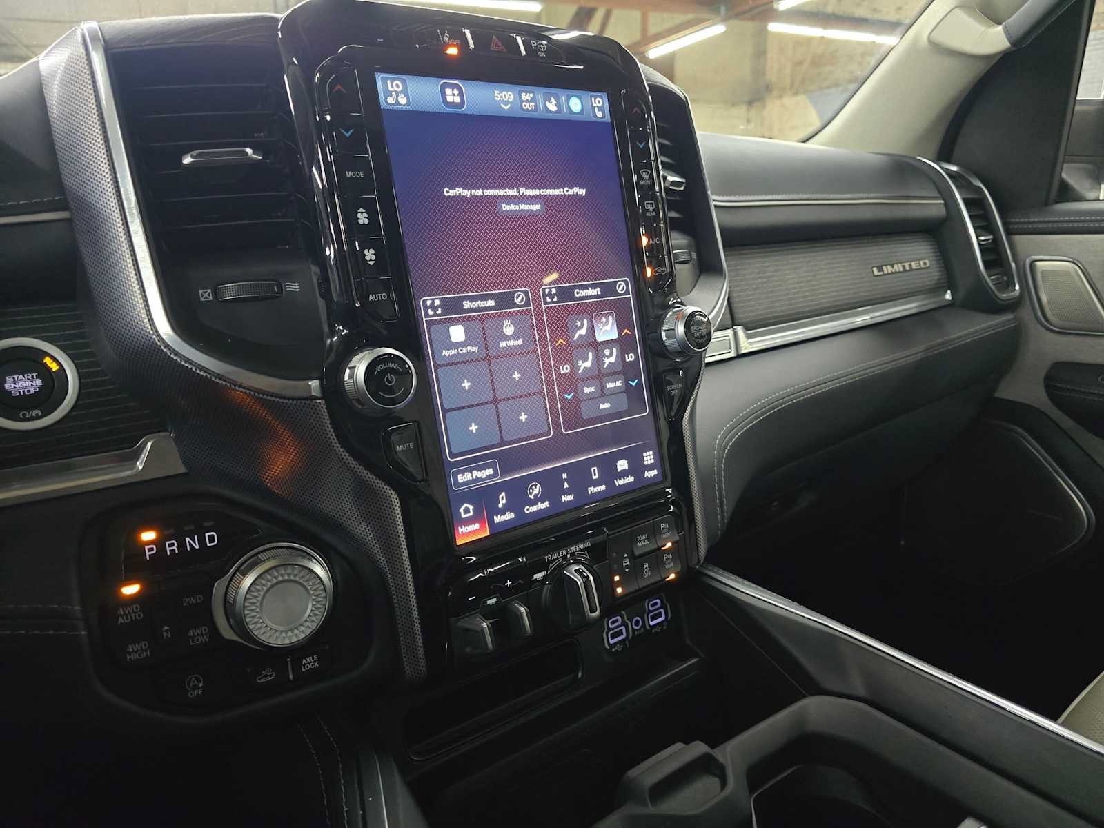Used 2024 RAM 1500 Limited AWD/4WD image 36