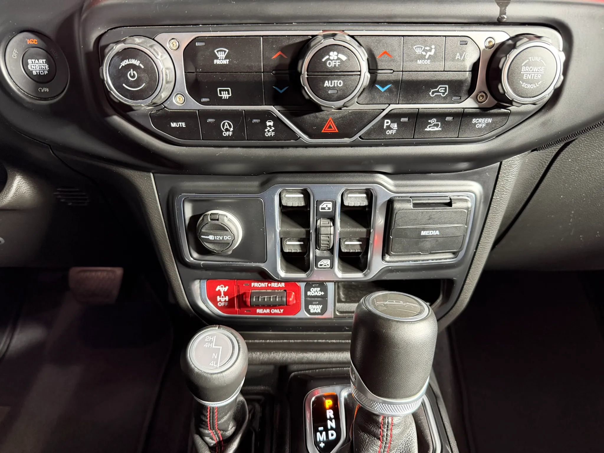 Used 2022 Jeep Gladiator Rubicon w/ LED Lighting Group image 21