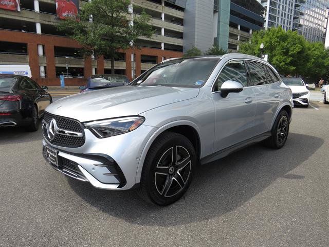 Used 2026 Mercedes-Benz GLC 300 4MATIC image 1
