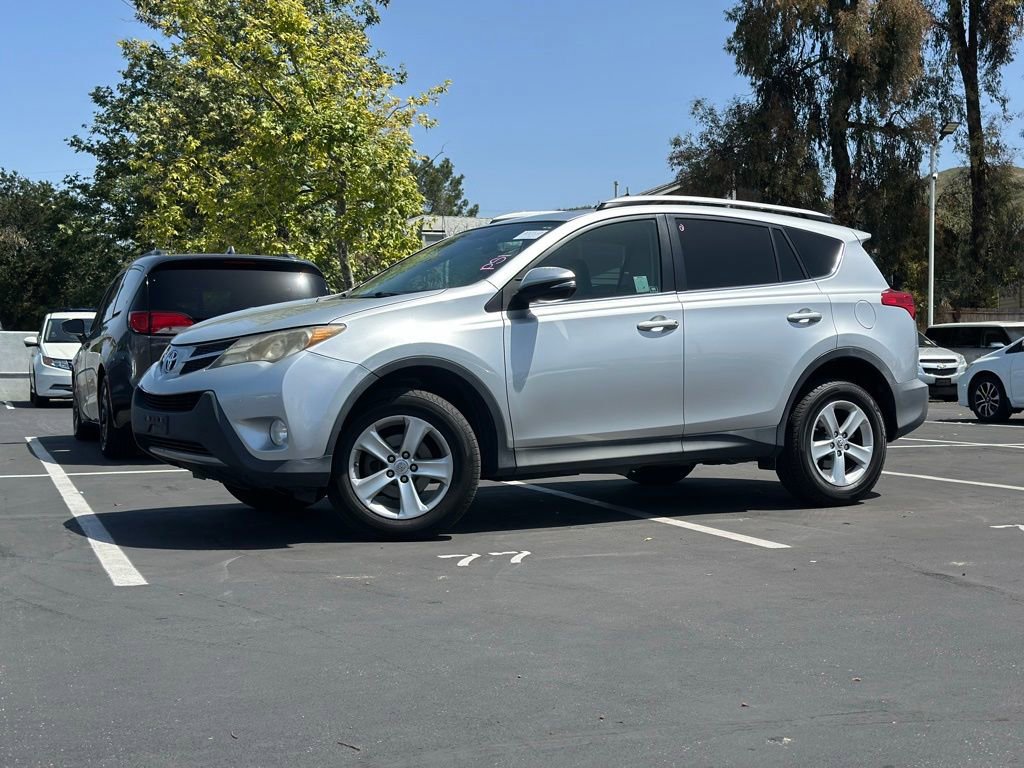 Used 2013 Toyota RAV4 XLE image 1
