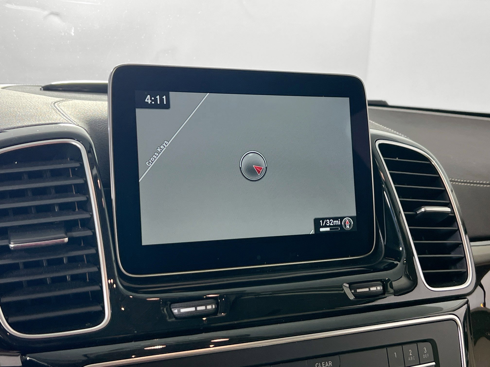 Used 2017 Mercedes-Benz GLS 450 4MATIC image 13